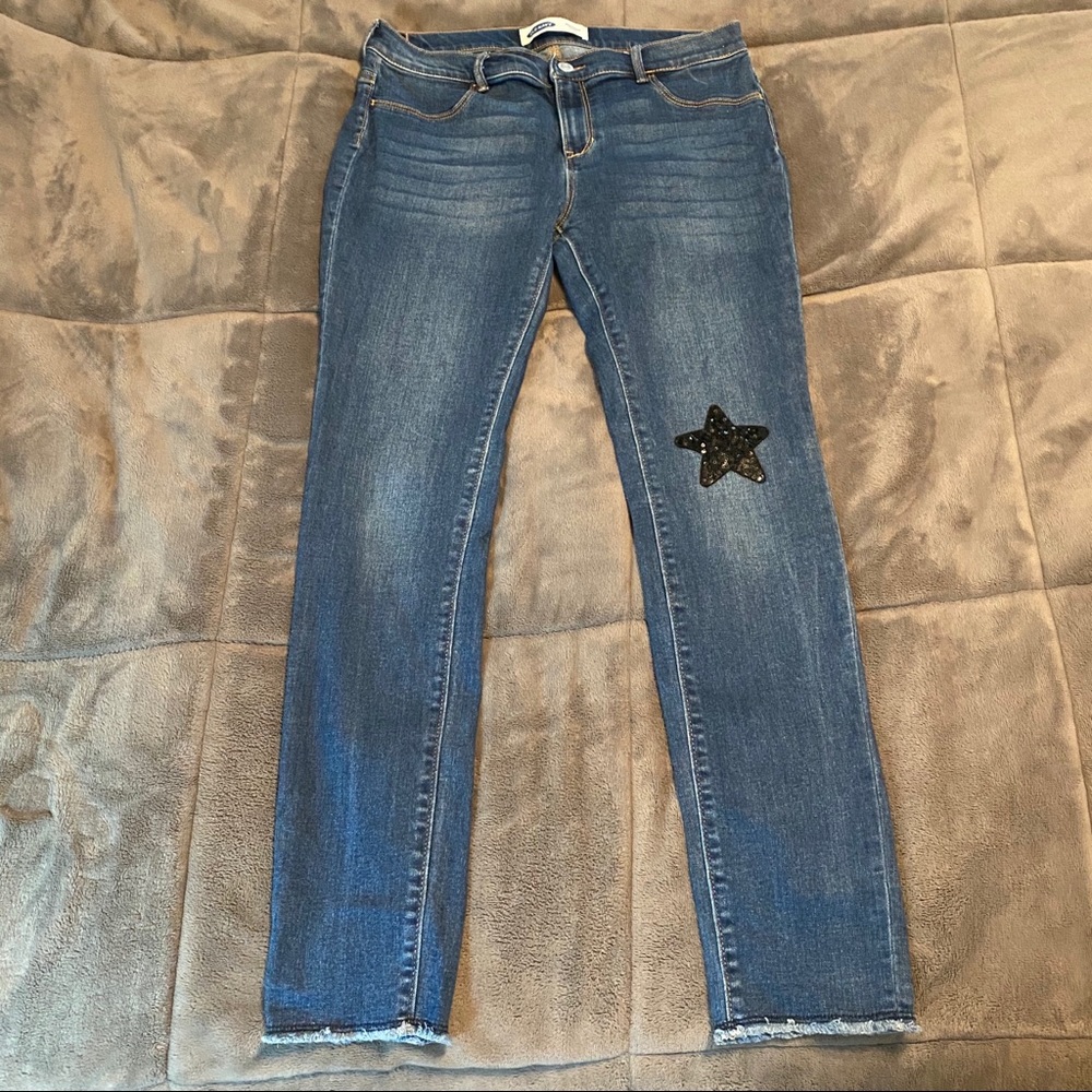 Super cute!!! Old Navy Jeans
